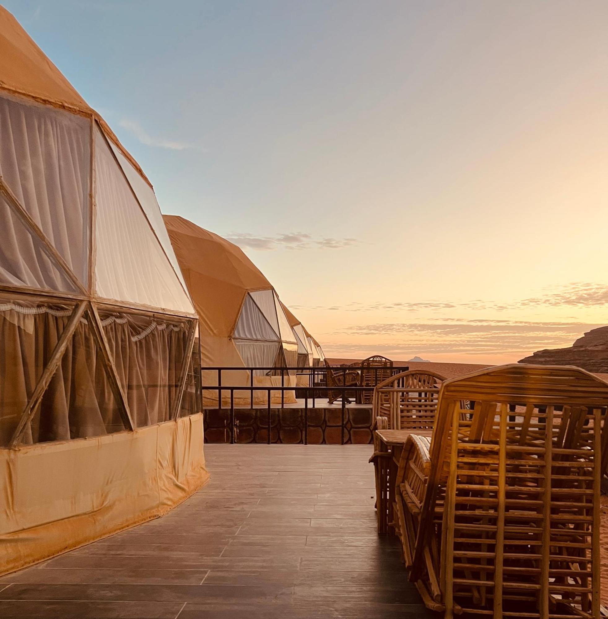 Revan Rum Luxury Camp วาดิรัม ภายนอก รูปภาพ