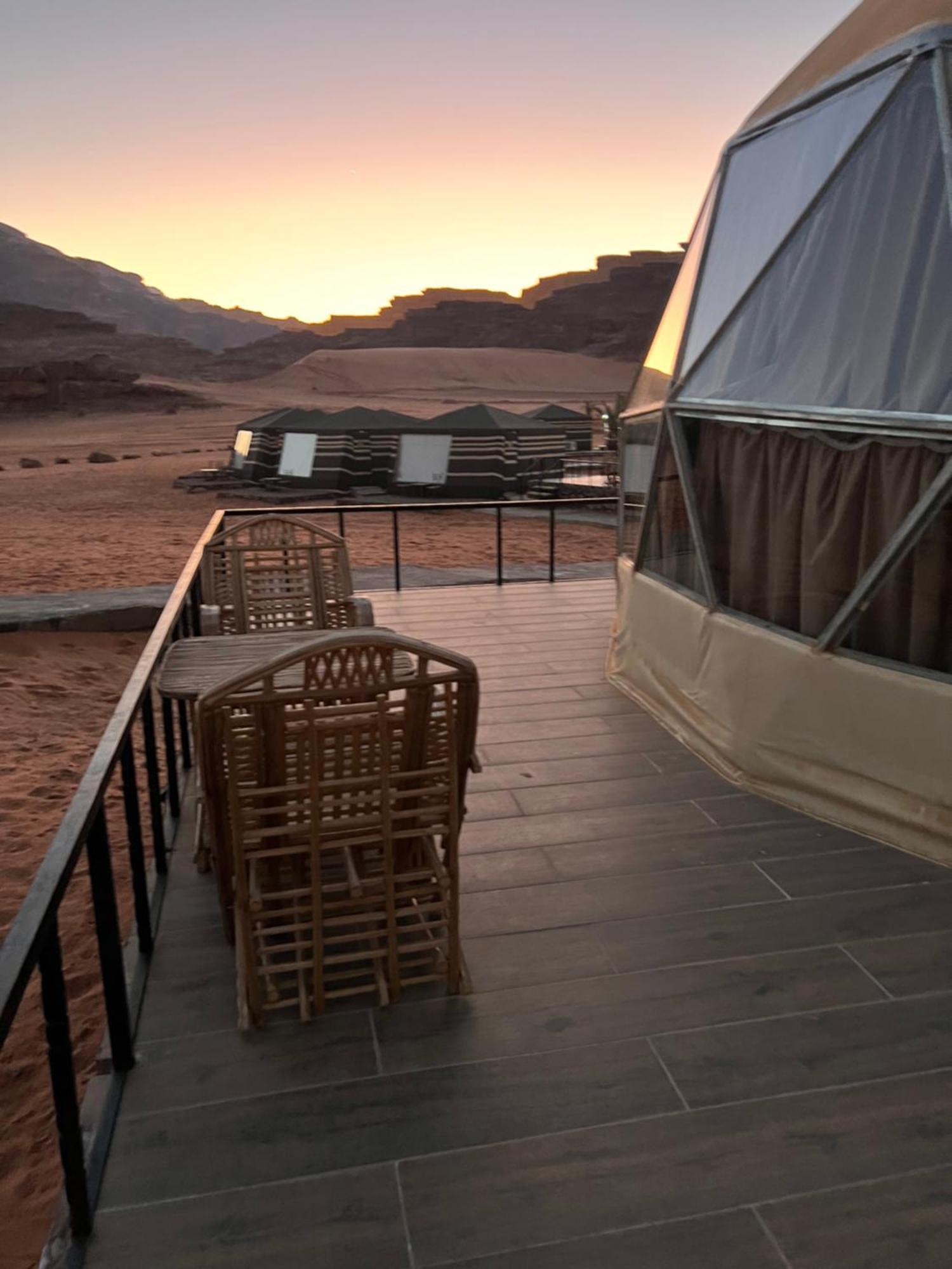 Revan Rum Luxury Camp วาดิรัม ภายนอก รูปภาพ