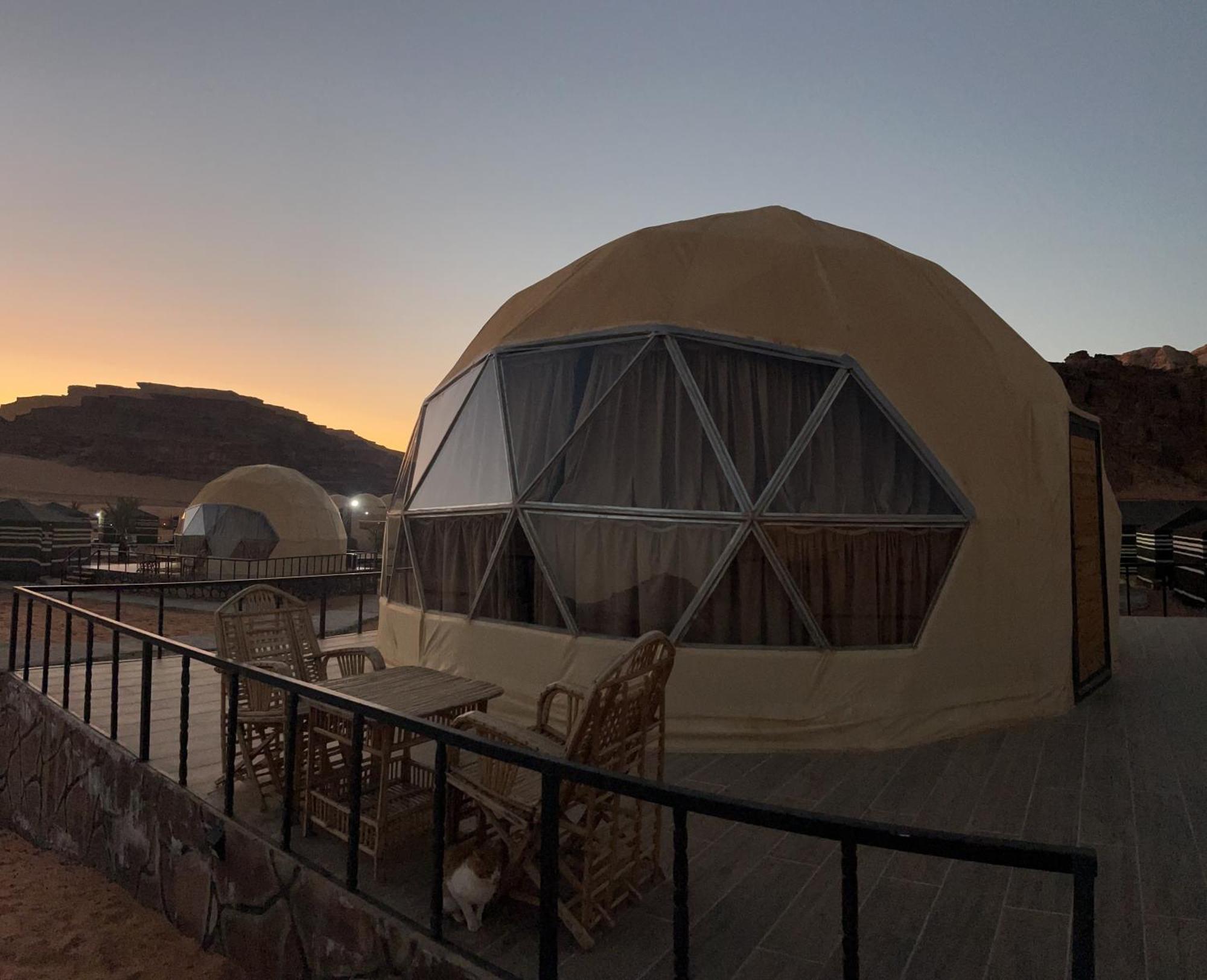 Revan Rum Luxury Camp วาดิรัม ภายนอก รูปภาพ